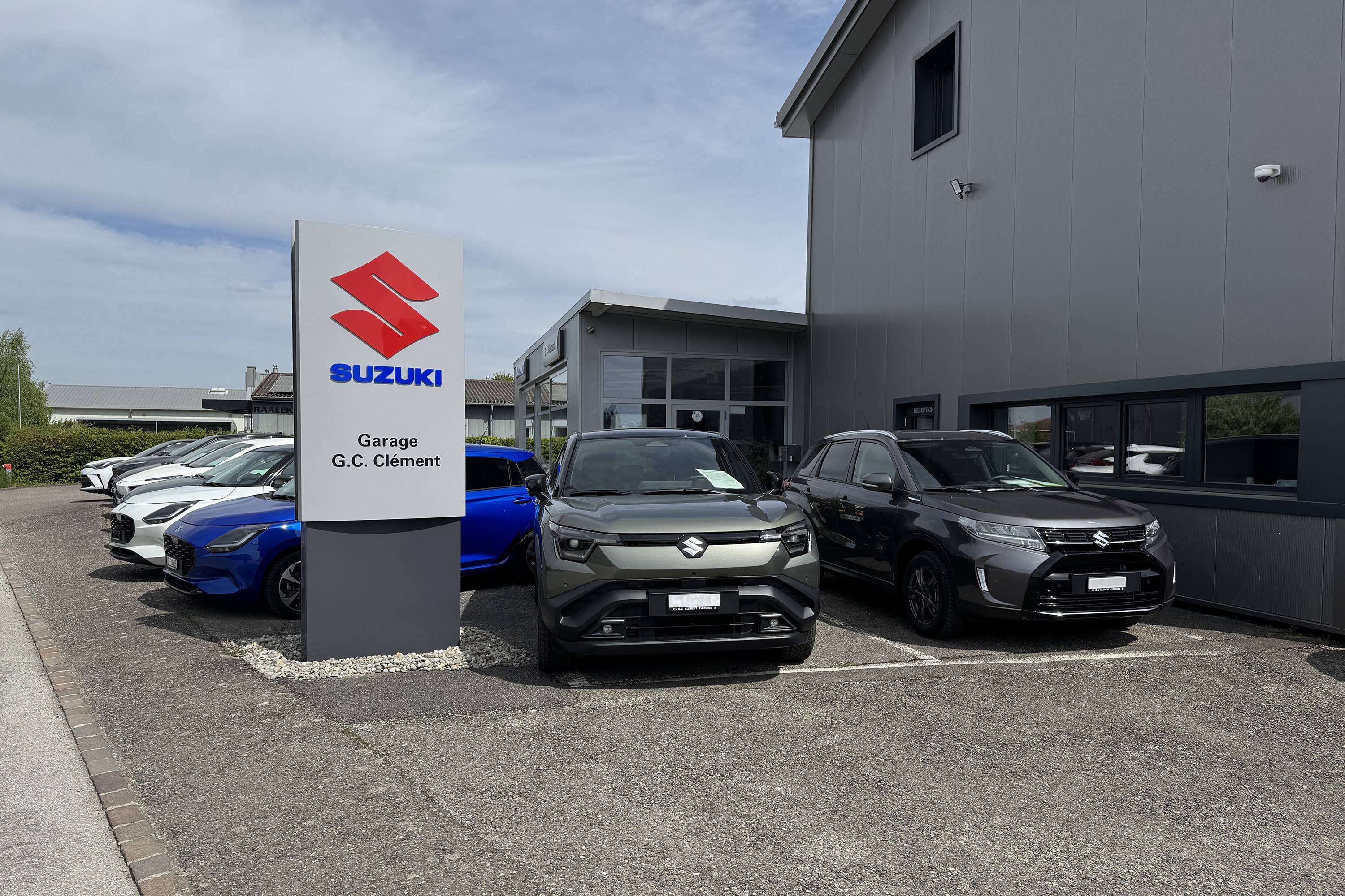 Garage G.C. Clément SA – Extérieur